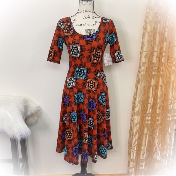 💕New with Tag Lularoe Nicole Dress💕 - Picture 5 of 14